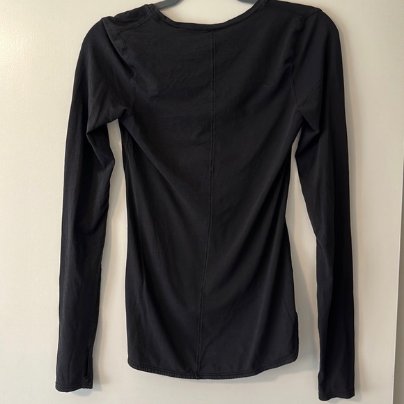 Lulumom Long Sleeve Shirt Thumb Holes Size 4 - Picture 2 of 4